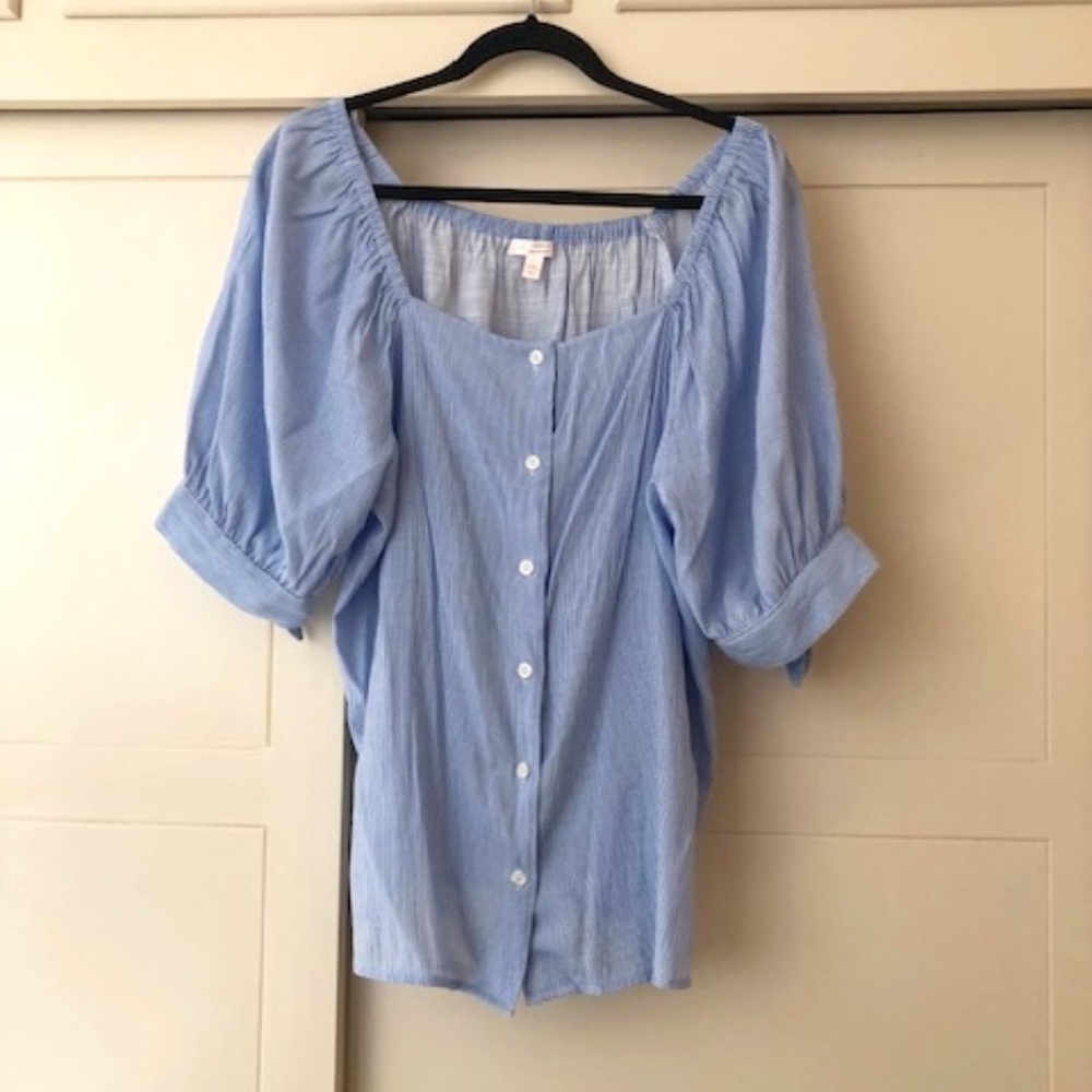 Super cute Mid Sleeve Lauren Conrad Blouse XXL Blue/White